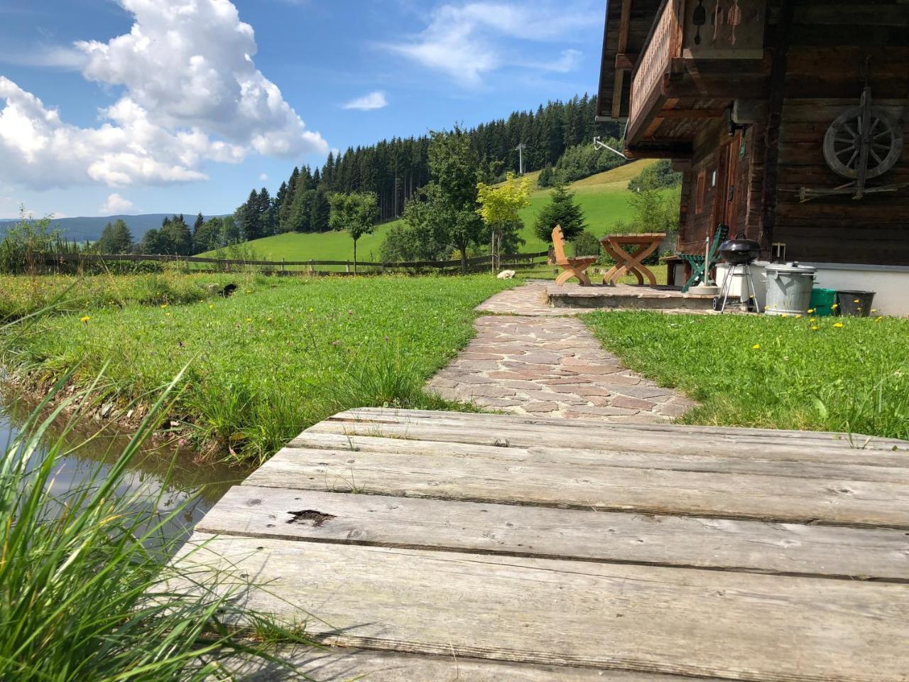Waldheimathuette Villa Sankt Kathrein am Hauenstein Buitenkant foto